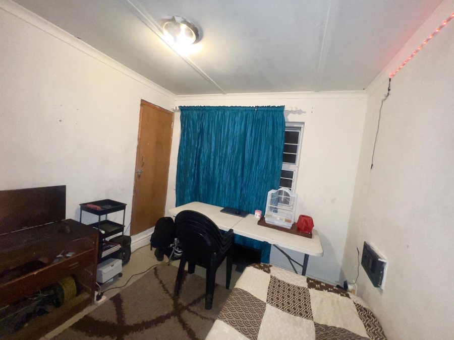 3 Bedroom Property for Sale in Harmony Village Western Cape